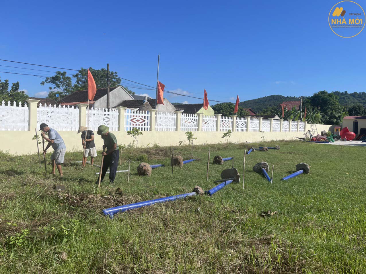 Bắt đầu công tác lắp đặt khu vui chơi 