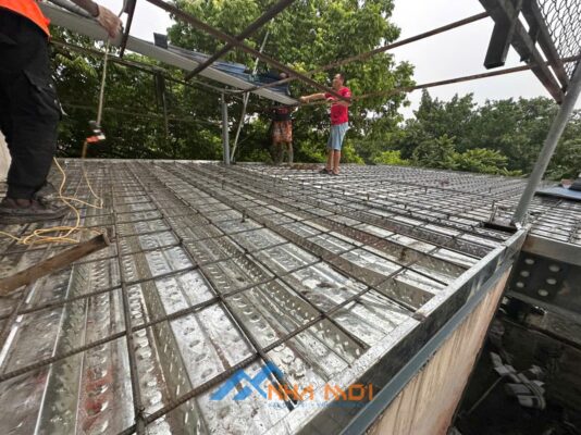 Lắp đặt sàn deck đua thêm diện tích sử dụng
