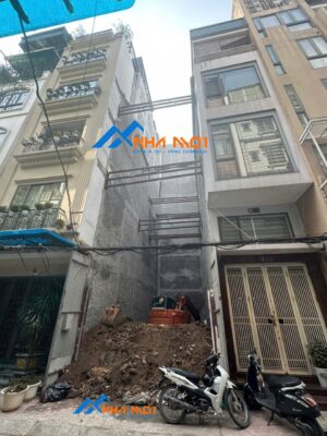 Thiết kế nhà phố 5 tầng 1 tum hiện đại tại Hồng Hà, Ba Đình, Hà Nội - Ảnh 8