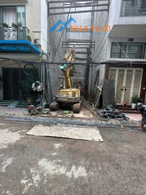Thiết kế nhà phố 5 tầng 1 tum hiện đại tại Hồng Hà, Ba Đình, Hà Nội - Ảnh 9