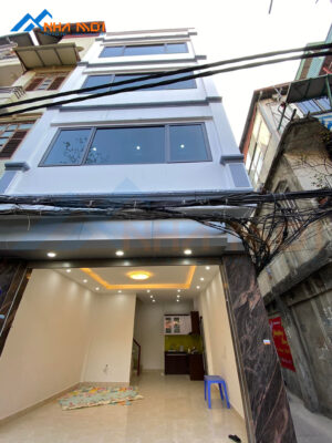 Nhà 5 tầng * 40m2 Anh Chị Hạnh Thái - Trương Định Hoàng Mai