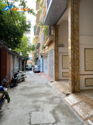 Alternative view of Nhà ống 5 tầng gác lửng * 45m2 - Thanh Xuân - CĐT Anh Hưng