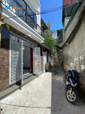 Alternative view of Nhà Anh Tài