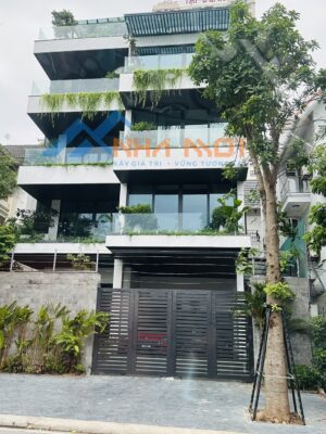 nhà phố 4 tầng hiện đại Cầu Giấy do Nhà Mới cải tạo 7